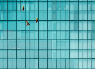 მინა აკუსტიკური იზოლაციით